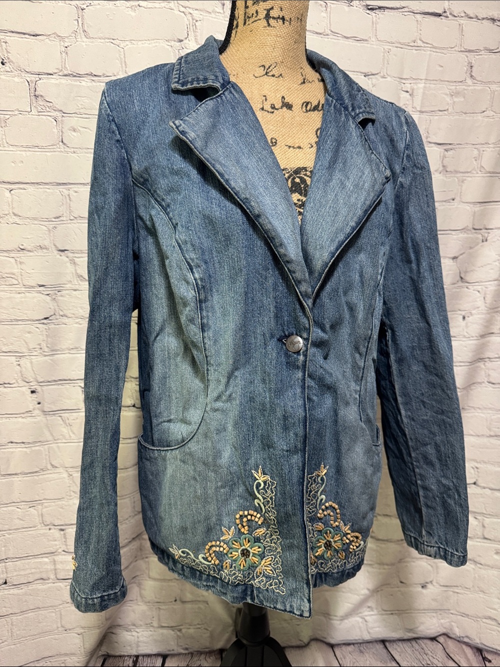 VTG Venezia Women's Blazer Western Denim Embroidered Beaded Jacket